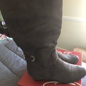 Wide Calf Gray Boots size 10